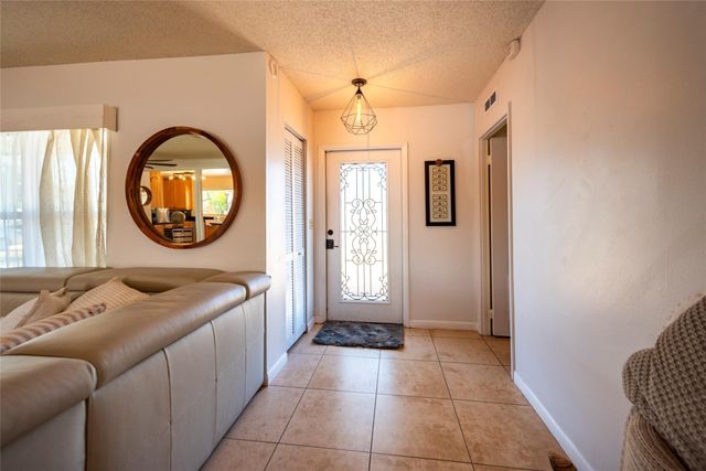 741 NW 97th Terrace, Pembroke Pines, FL 33024
