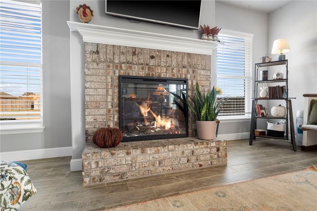 102 Manfield Avenue, Pea Ridge, AR 72751