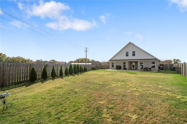 102 Manfield Avenue, Pea Ridge, AR 72751