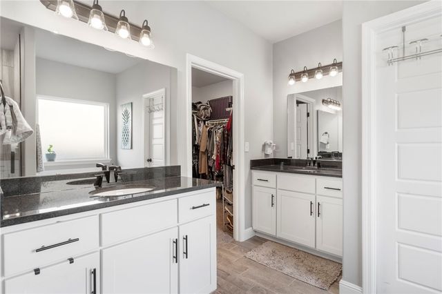 102 Manfield Avenue, Pea Ridge, AR 72751