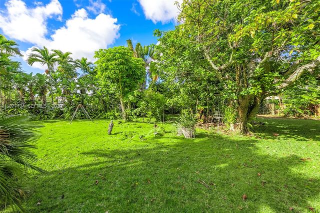 701 SW 27th Rd, Miami, FL 33129