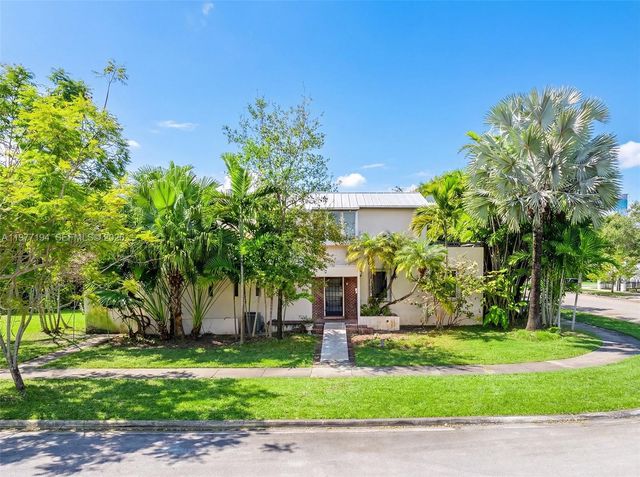 701 SW 27th Rd, Miami, FL 33129