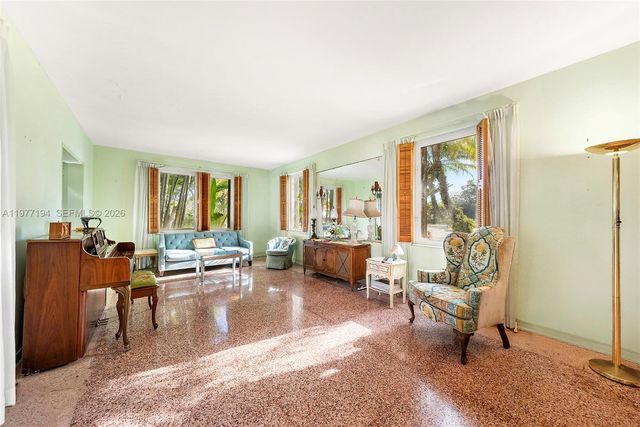 701 SW 27th Rd, Miami, FL 33129