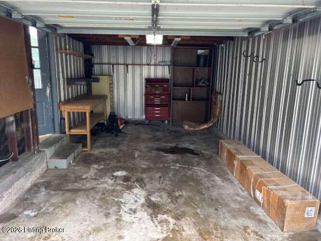 107 Don Allen Rd, Richlawn, KY 40207