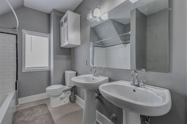 2410 Cleburne Street, Houston, TX 77004