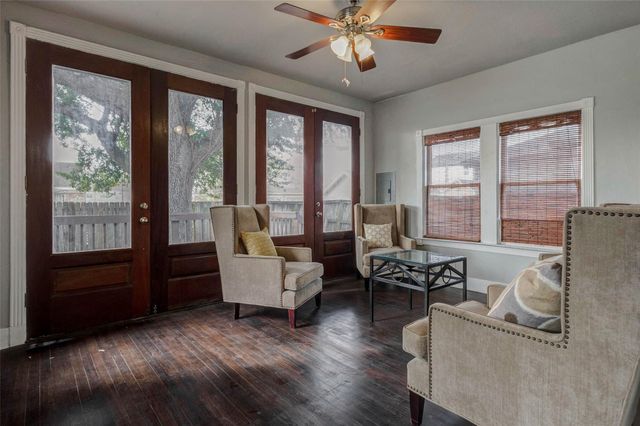 2410 Cleburne Street, Houston, TX 77004