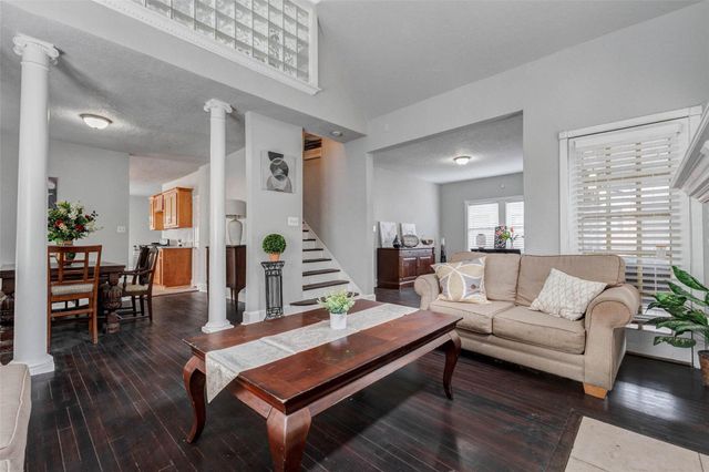 2410 Cleburne Street, Houston, TX 77004