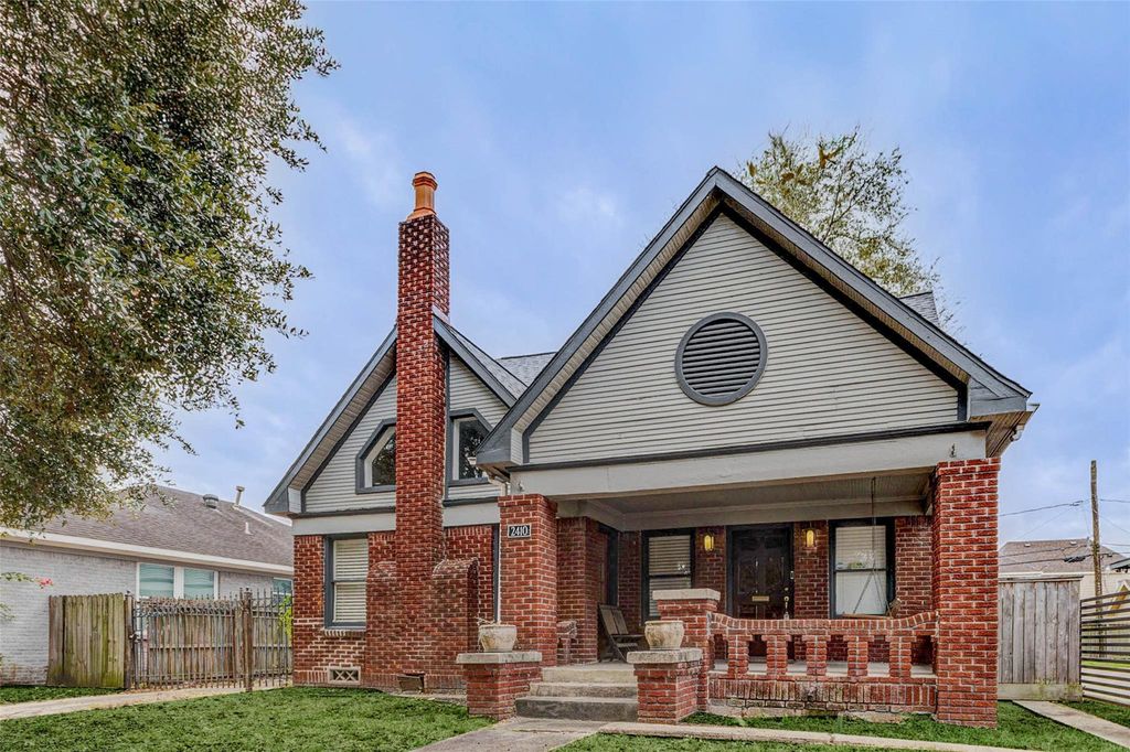 2410 Cleburne Street, Houston, TX 77004
