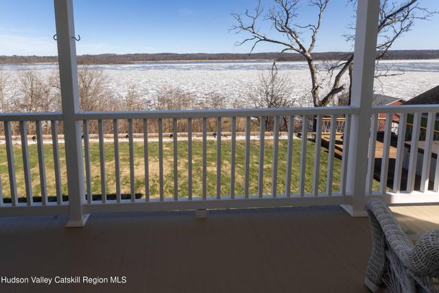 135 Hudson Street, Glasco, NY 12432