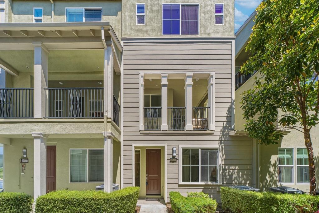 37627 Estuary Street, Newark, CA 94560