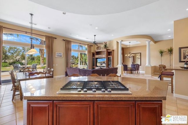 31 Calle Del Norte, Rancho Mirage, CA 92270