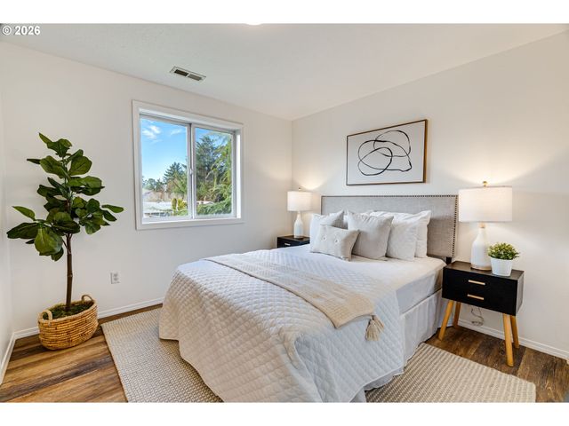 8029 Se Tolman St, Portland, OR 97206