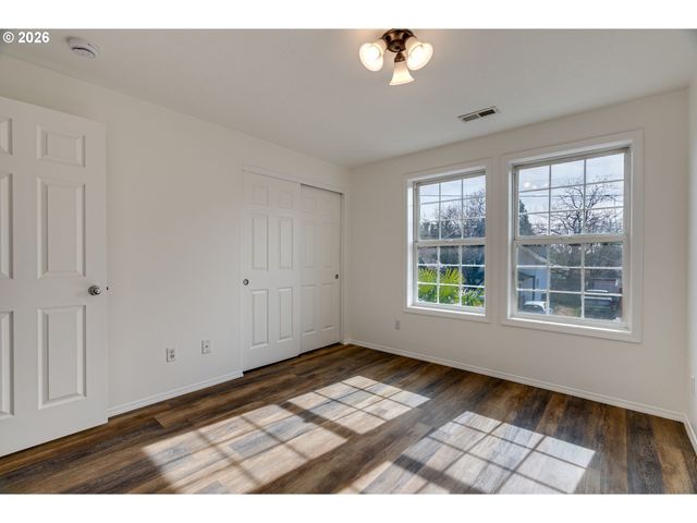 8029 Se Tolman St, Portland, OR 97206