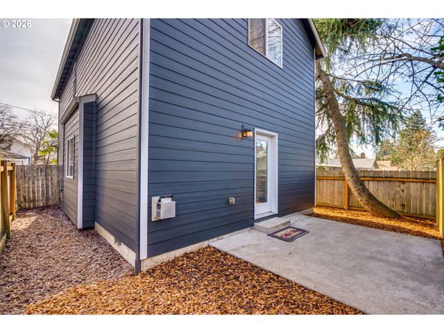 8029 Se Tolman St, Portland, OR 97206