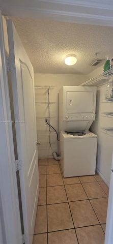 7475 W 22nd Ave 206, Hialeah, FL 33016