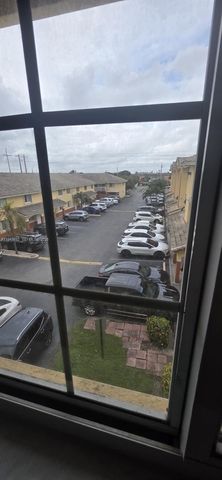 7475 W 22nd Ave 206, Hialeah, FL 33016