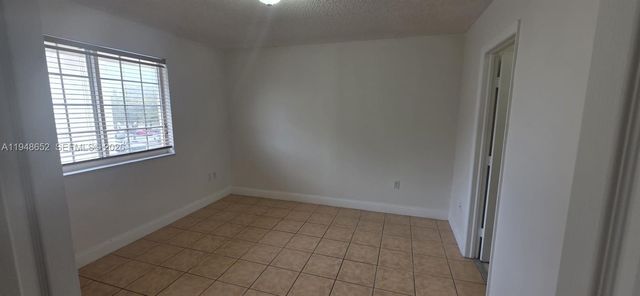 7475 W 22nd Ave 206, Hialeah, FL 33016