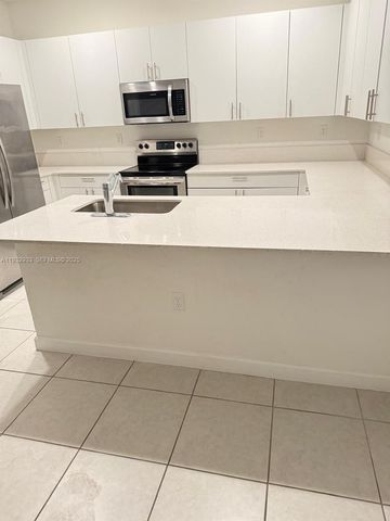 12916 SW 233rd Ter 0, Homestead, FL 33032