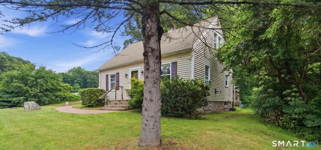 84 Lakeview Avenue, Cheshire, CT 06410