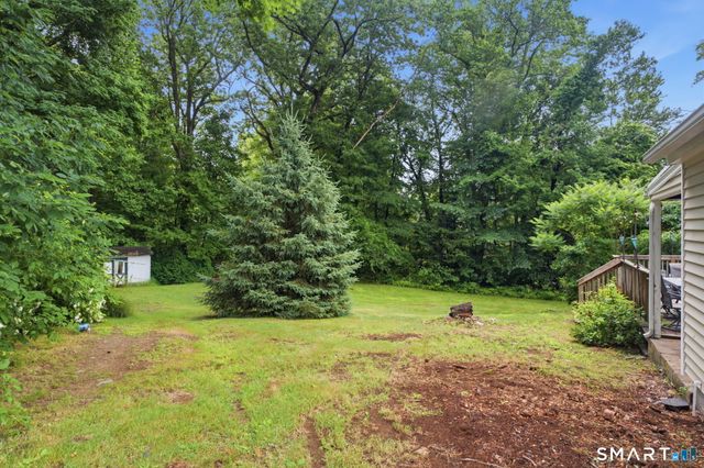 84 Lakeview Avenue, Cheshire, CT 06410