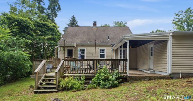84 Lakeview Avenue, Cheshire, CT 06410