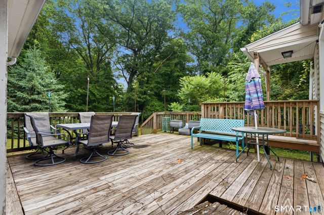 84 Lakeview Avenue, Cheshire, CT 06410