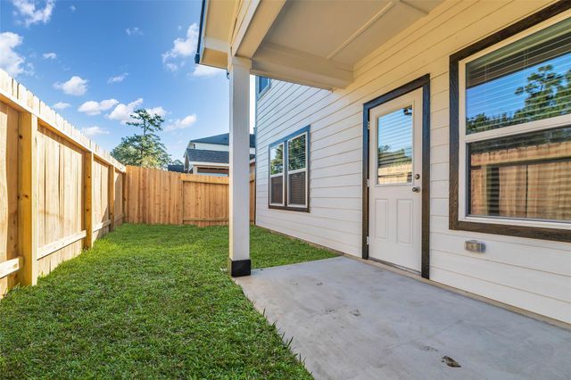 8562 Blueberry Ash Street, Magnolia, TX 77354