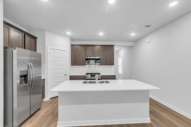 8562 Blueberry Ash Street, Magnolia, TX 77354