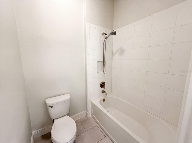 432 NOWELL LOOP, Deland, FL 32724
