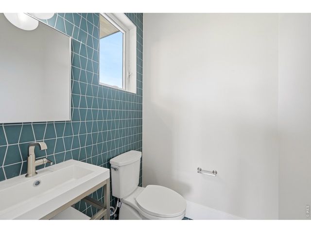 1633 17th St B, Boulder, CO 80302