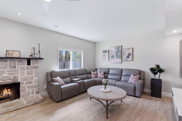 9055 E RIVIERA Drive, Scottsdale, AZ 85260