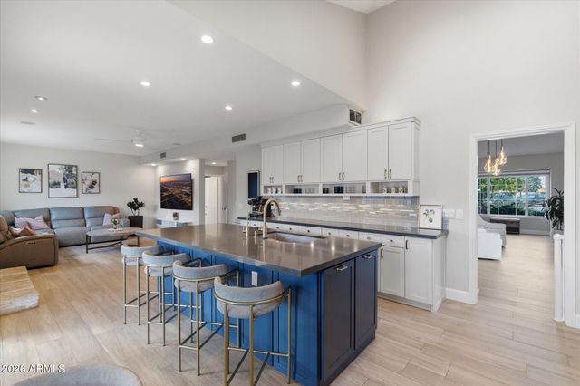 9055 E RIVIERA Drive, Scottsdale, AZ 85260