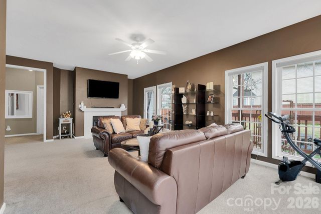 9319 Arbor Creek Drive, Charlotte, NC 28269