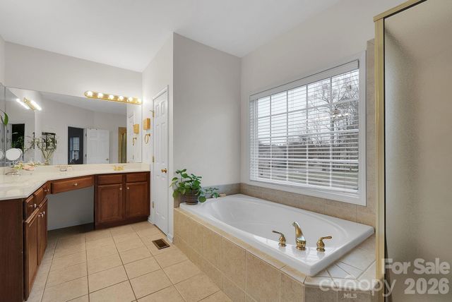 9319 Arbor Creek Drive, Charlotte, NC 28269