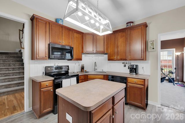 9319 Arbor Creek Drive, Charlotte, NC 28269