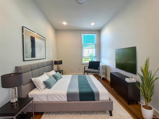 7121 70th Street 2, Ridgewood, NY 11385