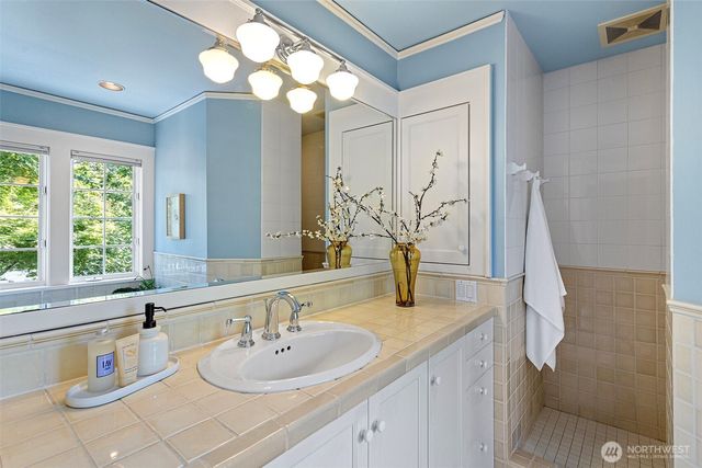 3115 Cascadia Avenue S, Seattle, WA 98144