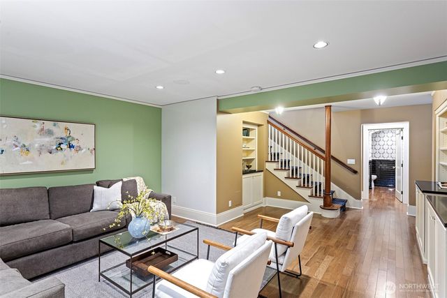 3115 Cascadia Avenue S, Seattle, WA 98144