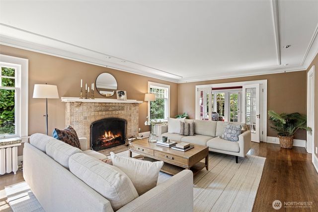 3115 Cascadia Avenue S, Seattle, WA 98144