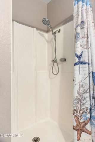 105 Smoke Tree Avenue, Oak Park, CA 91377