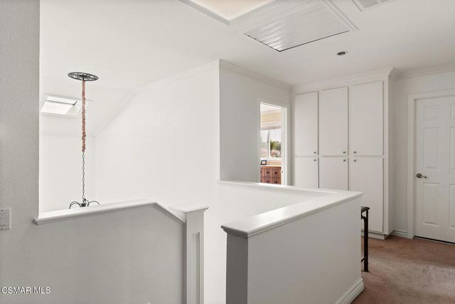 105 Smoke Tree Avenue, Oak Park, CA 91377