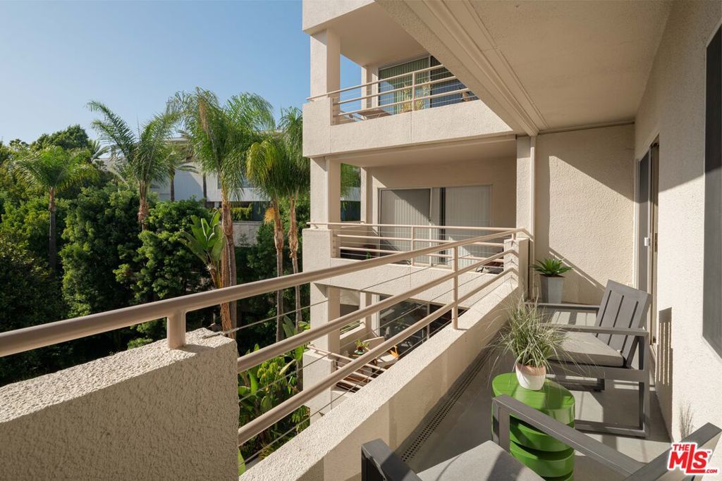 1131 Alta Loma Road 428, West Hollywood, CA 90069 — photo 3
