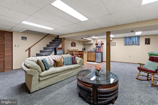 2324 KENNWYNN RD, Wilmington, DE 19810