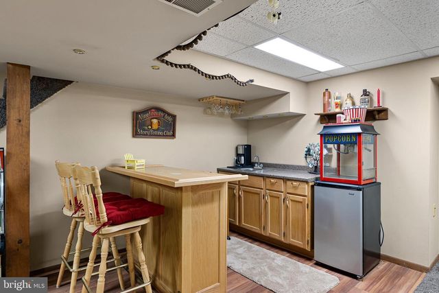 2324 KENNWYNN RD, Wilmington, DE 19810