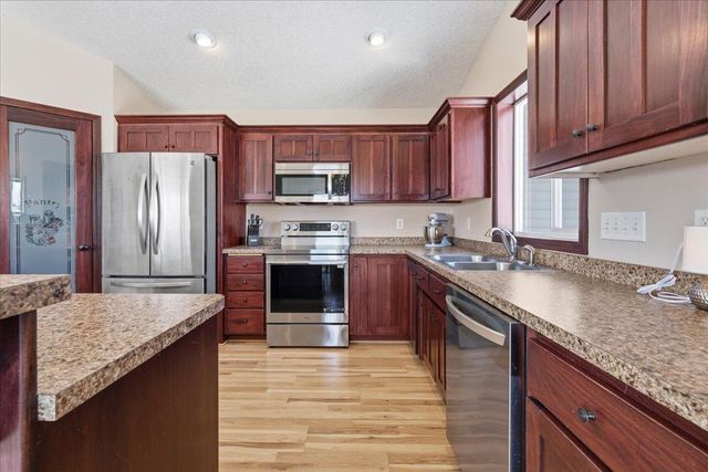 17987 Johnson Street NW, Elk River, MN 55330