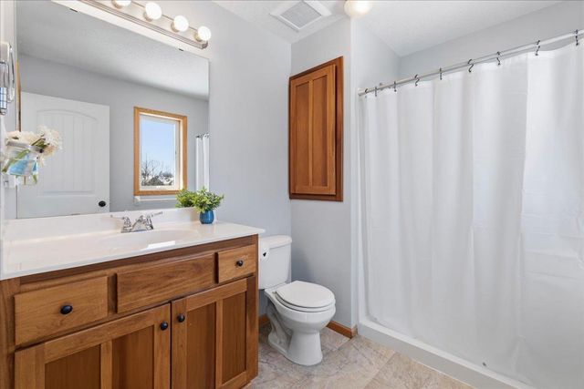 17987 Johnson Street NW, Elk River, MN 55330