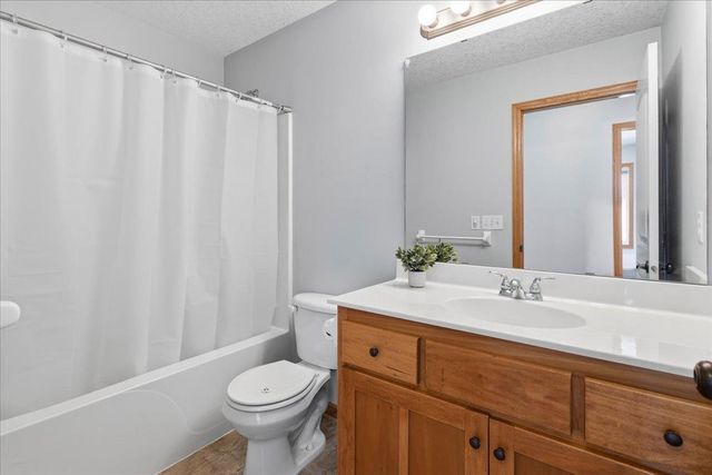 17987 Johnson Street NW, Elk River, MN 55330