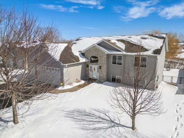 17987 Johnson Street NW, Elk River, MN 55330