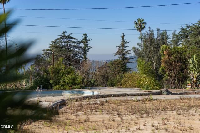 348 Parkman Street, Altadena, CA 91001