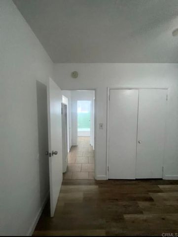 321 331 Roanoke Road, El Cajon, CA 92020